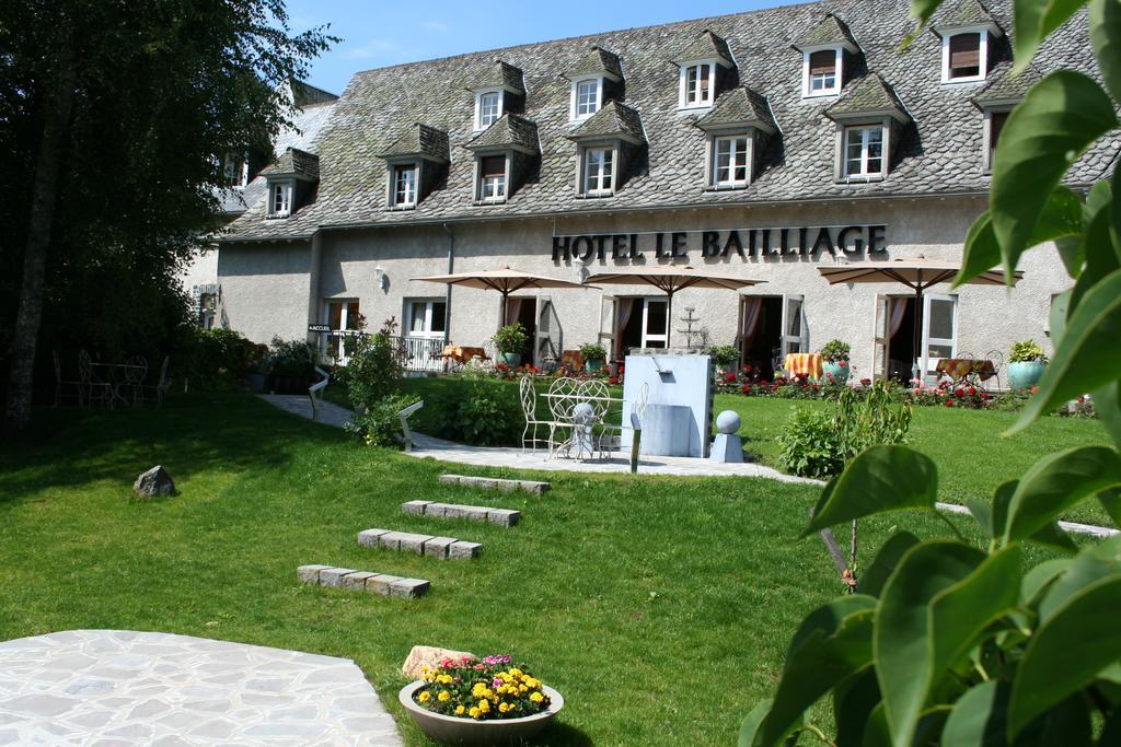 Le Bailliage Hotel & Spa Salers Kültér fotó